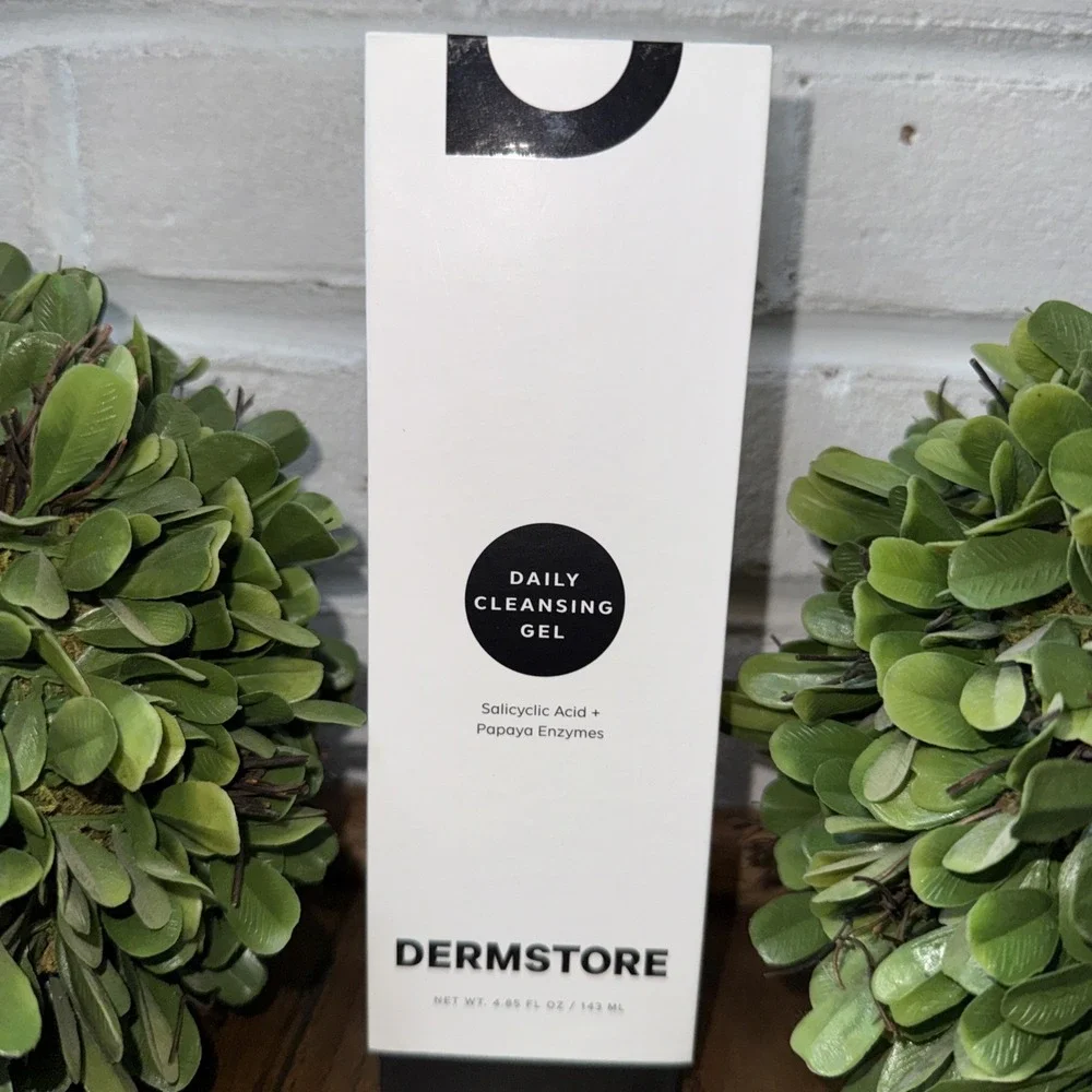 Dermstore Daily Cleansing Gel Salicylic Acid Papaya Enzymes 4.85oz New Skincare